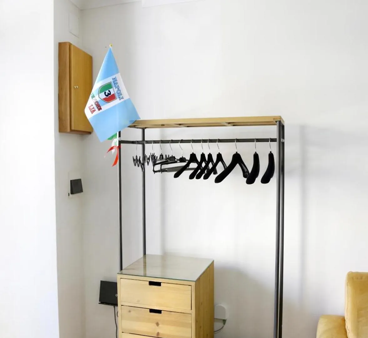 Appartamento La Casa 3 D Napoli 0*,